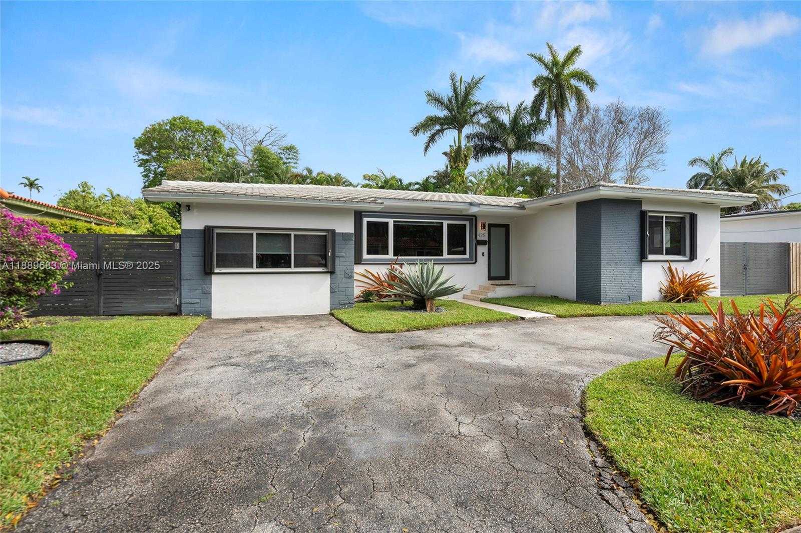 Small Image of 425 NORTH EAST 114TH ST, Miami Number 2