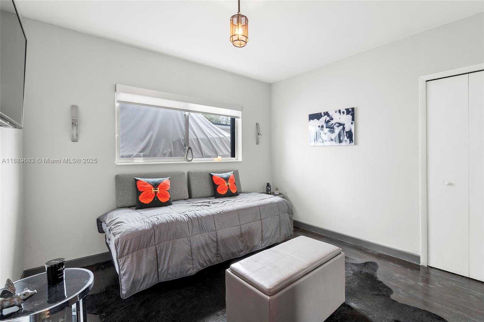 Small Image of 425 NORTH EAST 114TH ST, Miami Number 22