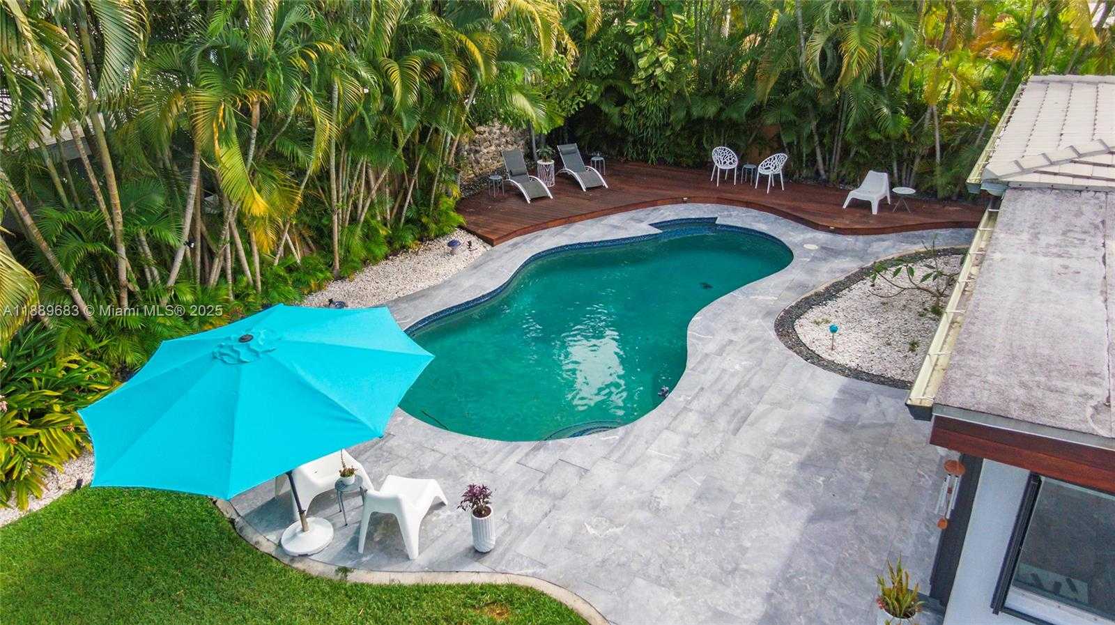 Small Image of 425 NORTH EAST 114TH ST, Miami Number 26