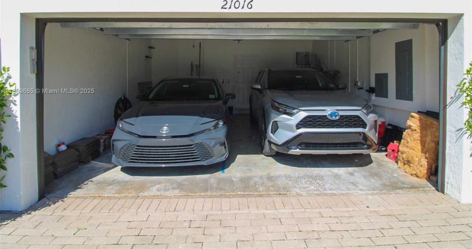 Small Image of 21016 NORTH EAST 2ND CT, Miami Number 22