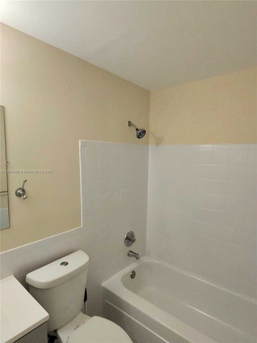 Small Image of 4231 NORTH WEST 27TH ST #N/A, Lauderhill Number 16