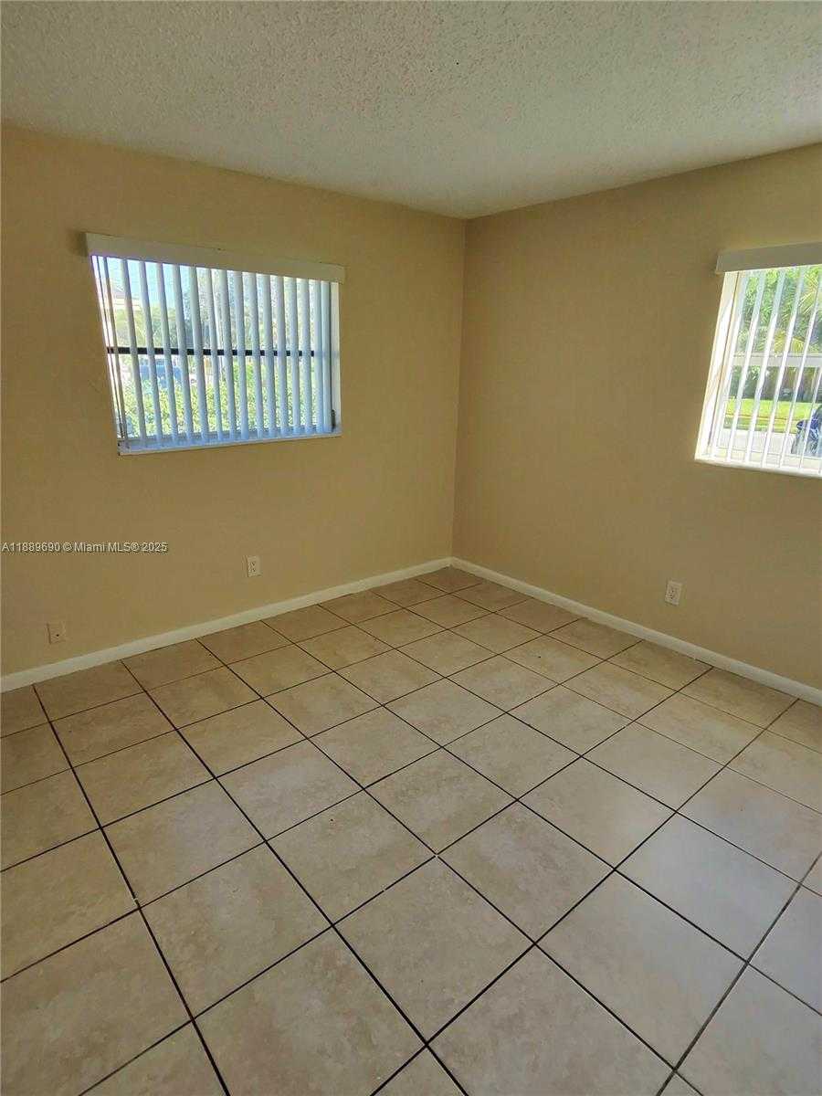 Small Image of 4231 NORTH WEST 27TH ST #N/A, Lauderhill Number 18