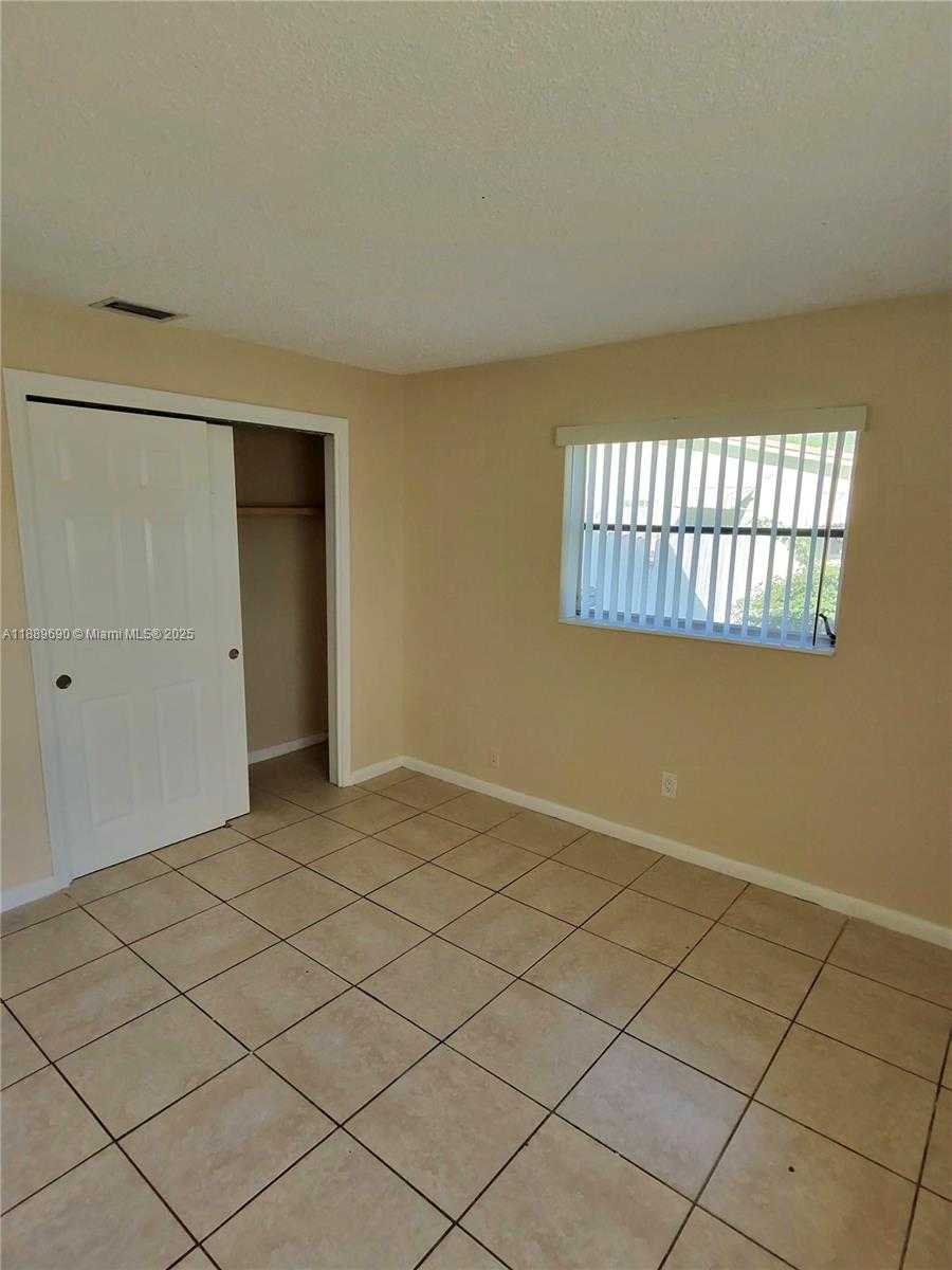 Small Image of 4231 NORTH WEST 27TH ST #N/A, Lauderhill Number 19