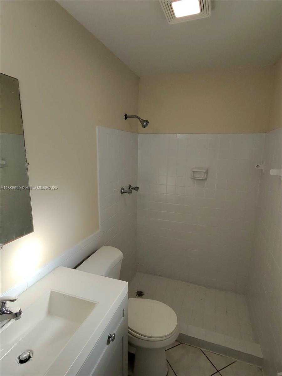 Small Image of 4231 NORTH WEST 27TH ST #N/A, Lauderhill Number 20