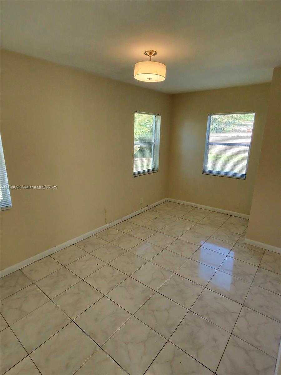 Small Image of 4231 NORTH WEST 27TH ST #N/A, Lauderhill Number 24