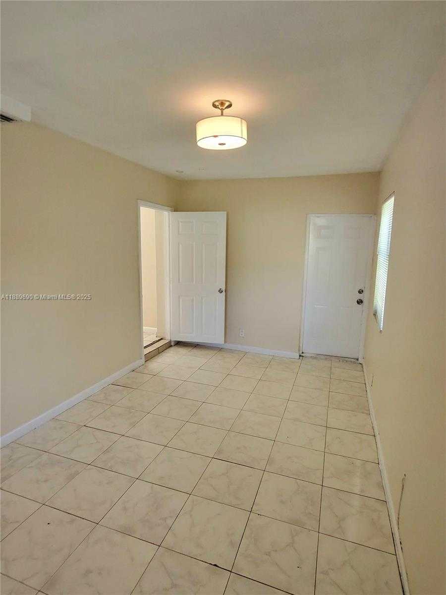 Small Image of 4231 NORTH WEST 27TH ST #N/A, Lauderhill Number 25