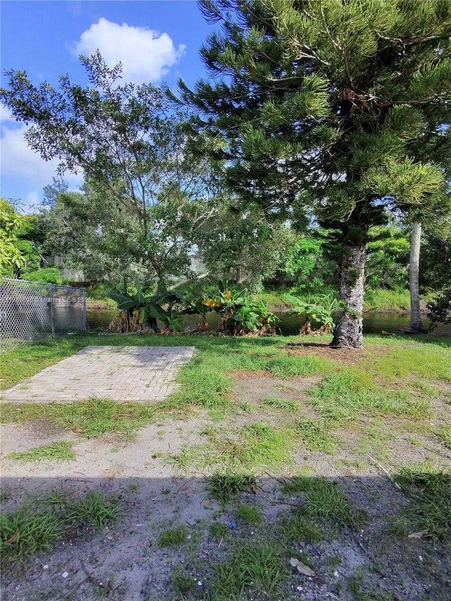 Small Image of 4231 NORTH WEST 27TH ST #N/A, Lauderhill Number 32