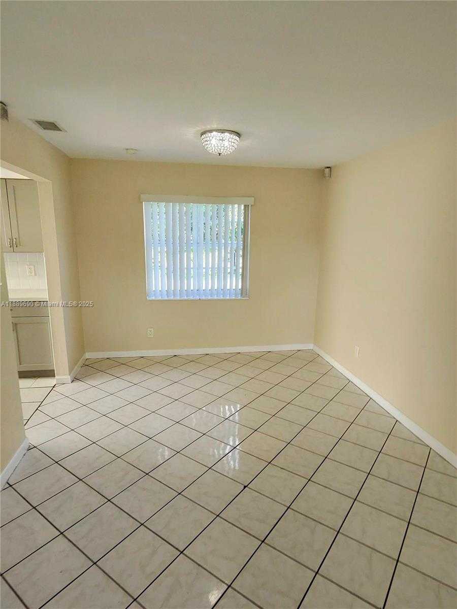 Small Image of 4231 NORTH WEST 27TH ST #N/A, Lauderhill Number 4