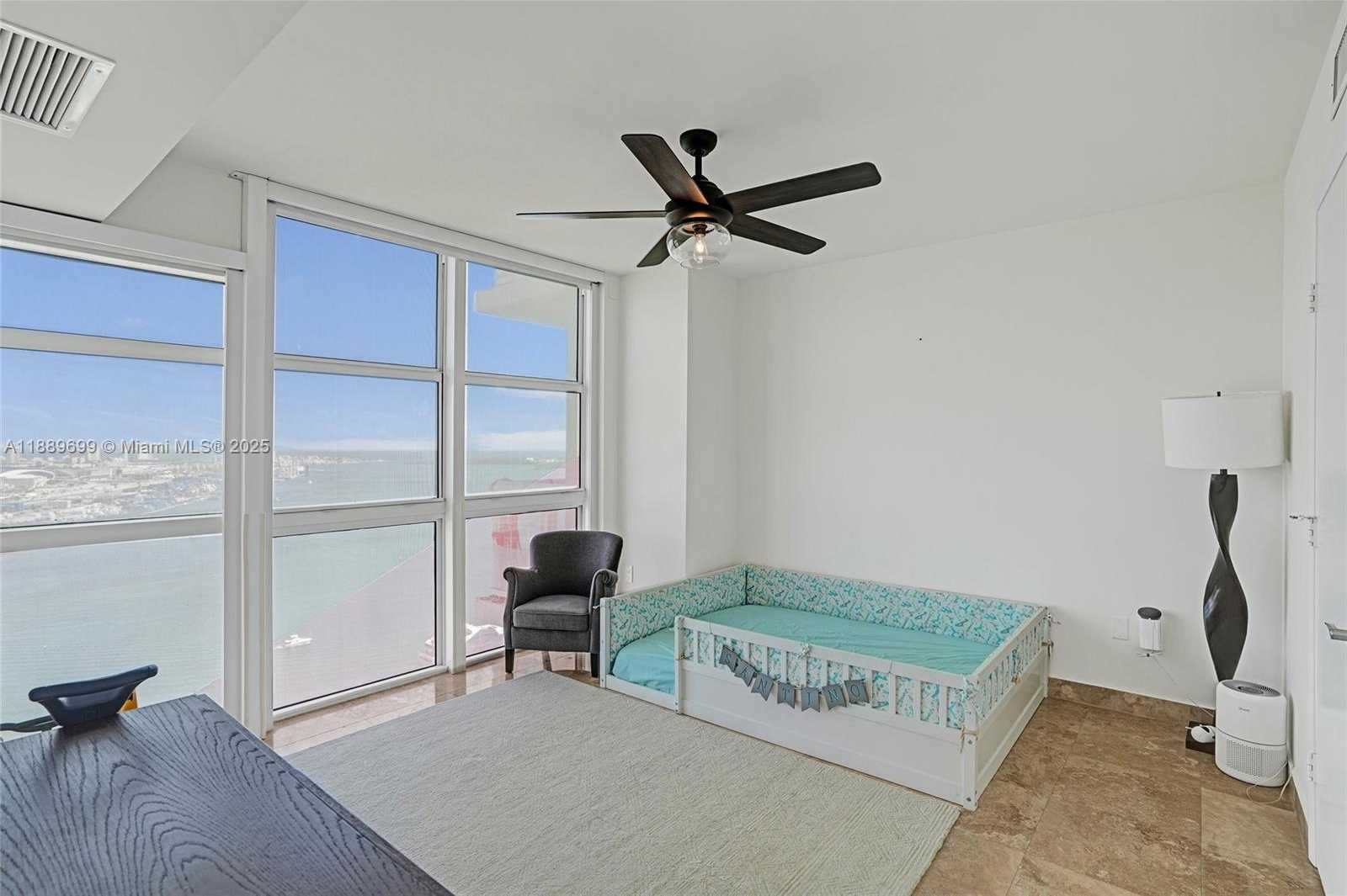 Small Image of 50 BISCAYNE BLVD #3908, Miami Number 15