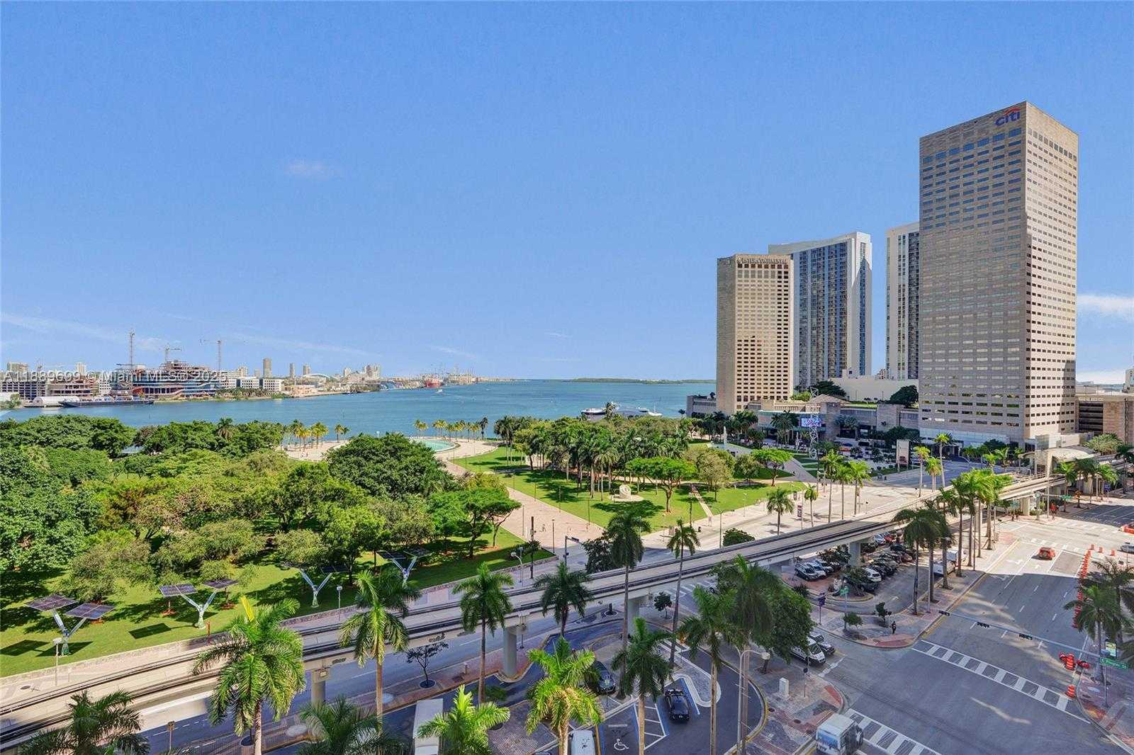 Small Image of 50 BISCAYNE BLVD #3908, Miami Number 26