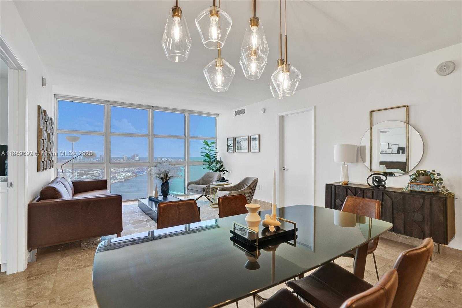 Small Image of 50 BISCAYNE BLVD #3908, Miami Number 3