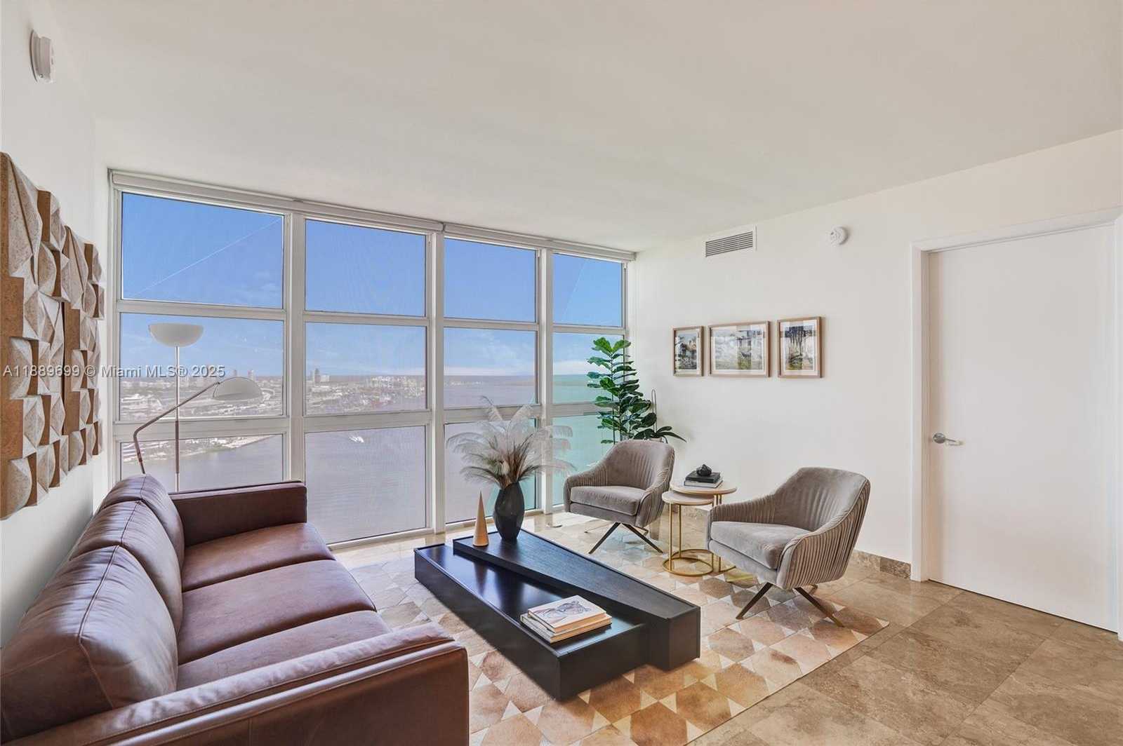 Small Image of 50 BISCAYNE BLVD #3908, Miami Number 5