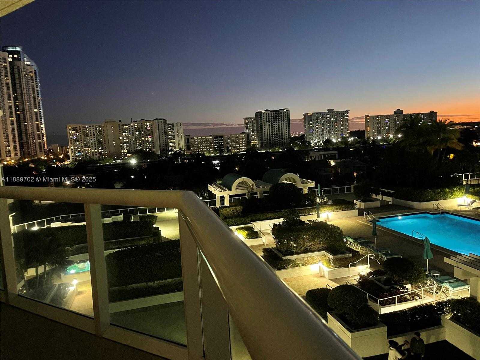 Small Image of 16400 WEST COLLINS AVE #644, Sunny Isles Beach Number 10