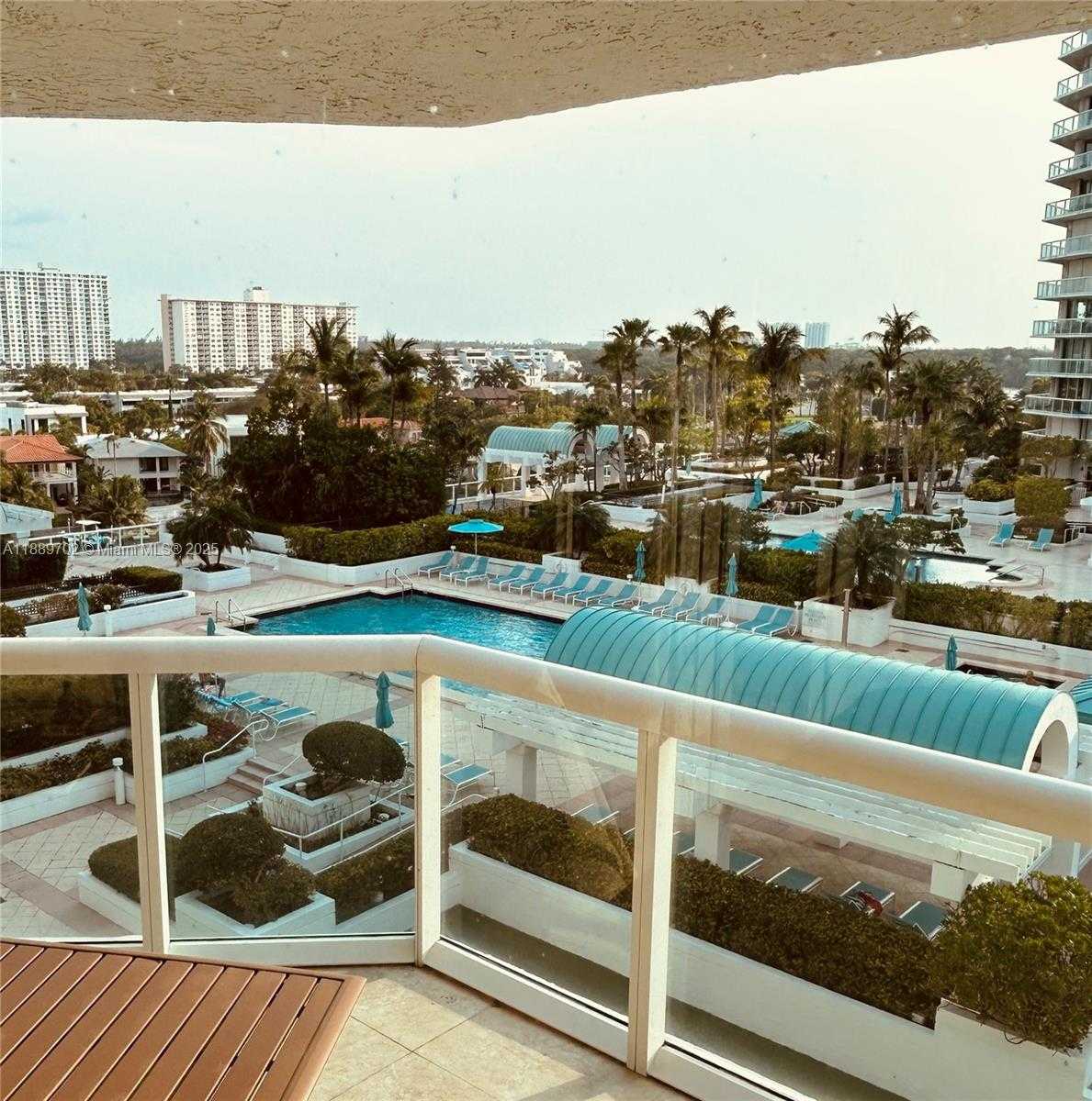 Small Image of 16400 WEST COLLINS AVE #644, Sunny Isles Beach Number 5