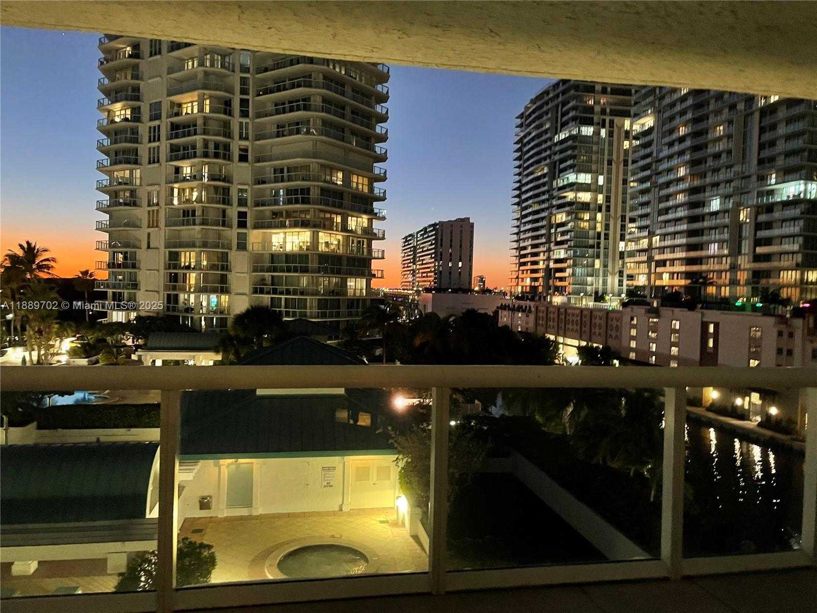 Small Image of 16400 WEST COLLINS AVE #644, Sunny Isles Beach Number 8
