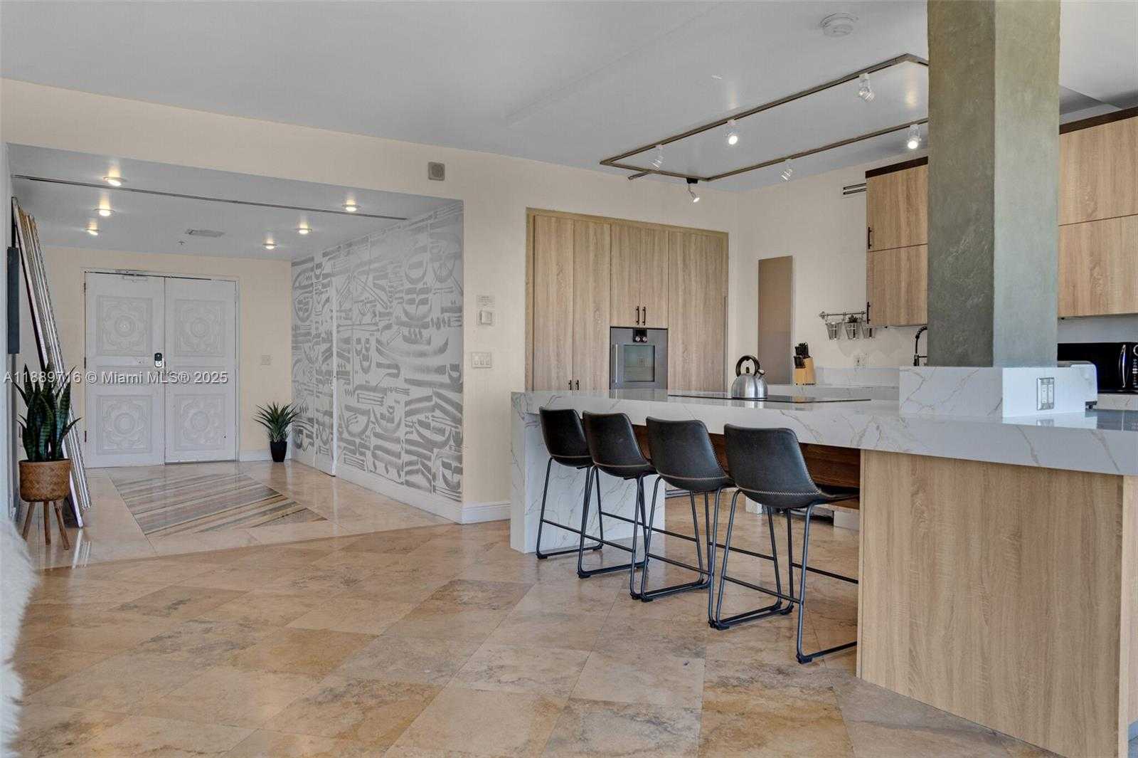 Small Image of 5781 BISCAYNE BLVD #PH-3, Miami Number 2