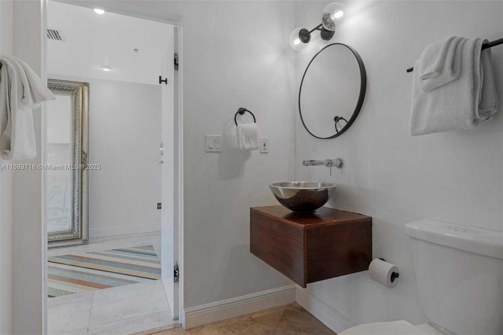 Small Image of 5781 BISCAYNE BLVD #PH-3, Miami Number 43