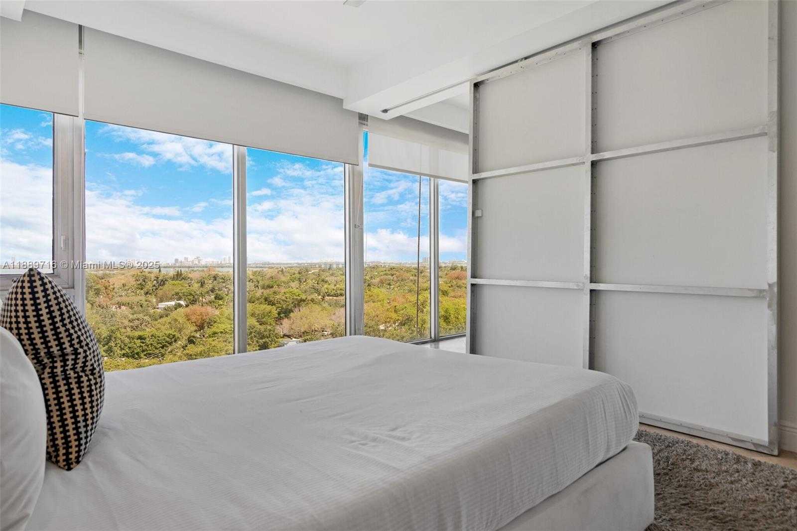 Small Image of 5781 BISCAYNE BLVD #PH-3, Miami Number 50