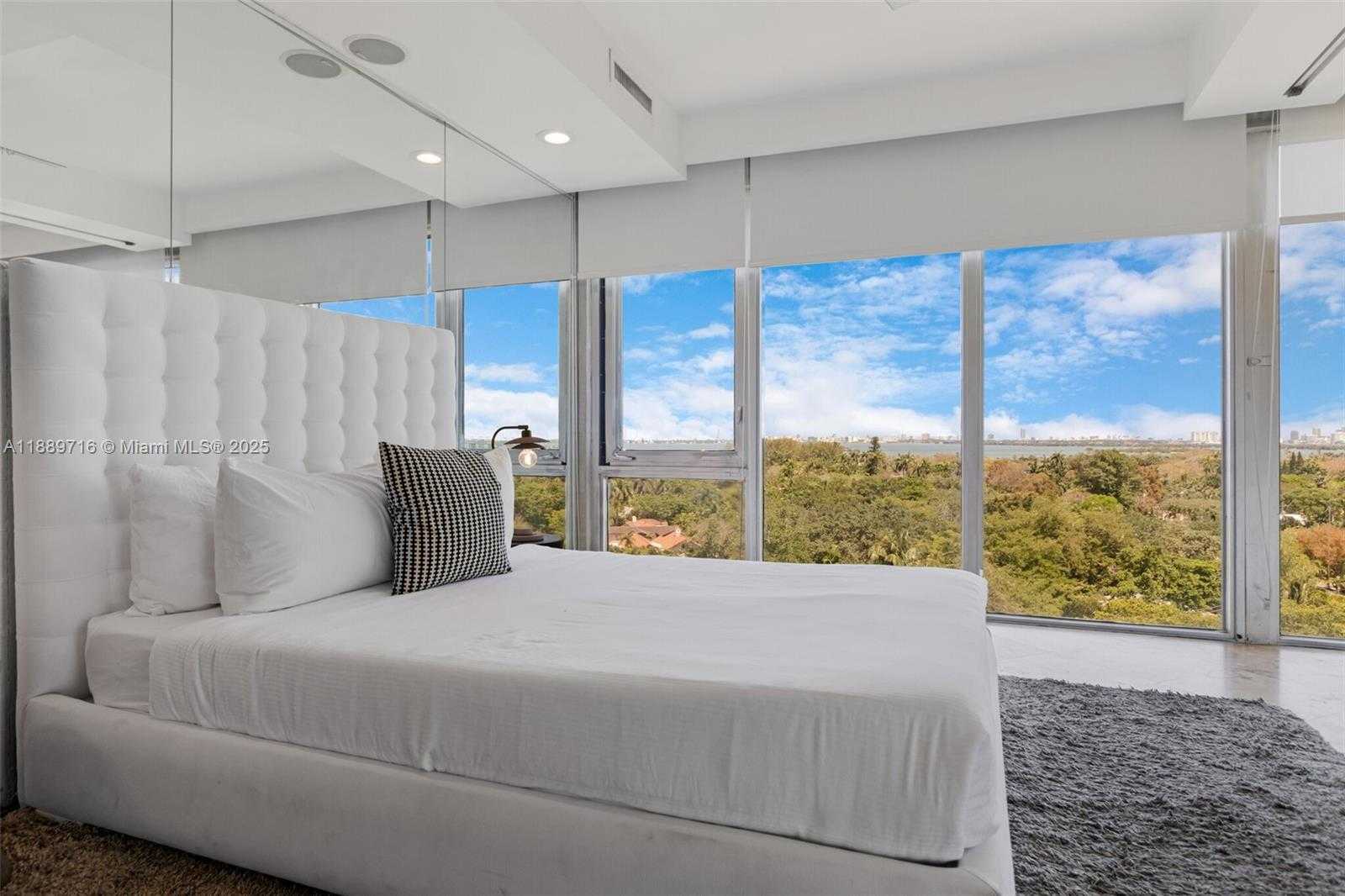 Small Image of 5781 BISCAYNE BLVD #PH-3, Miami Number 52