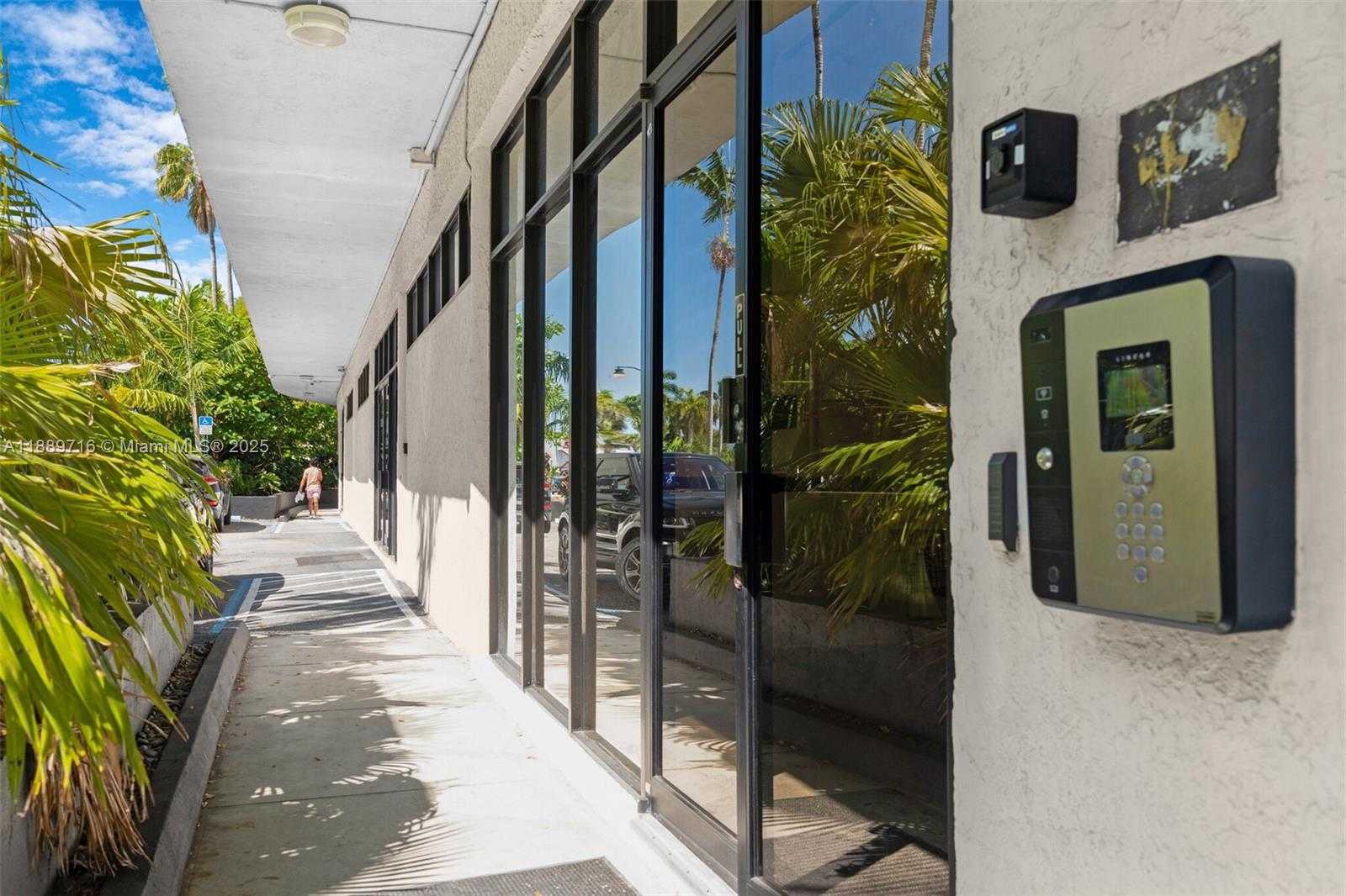 Small Image of 5781 BISCAYNE BLVD #PH-3, Miami Number 63
