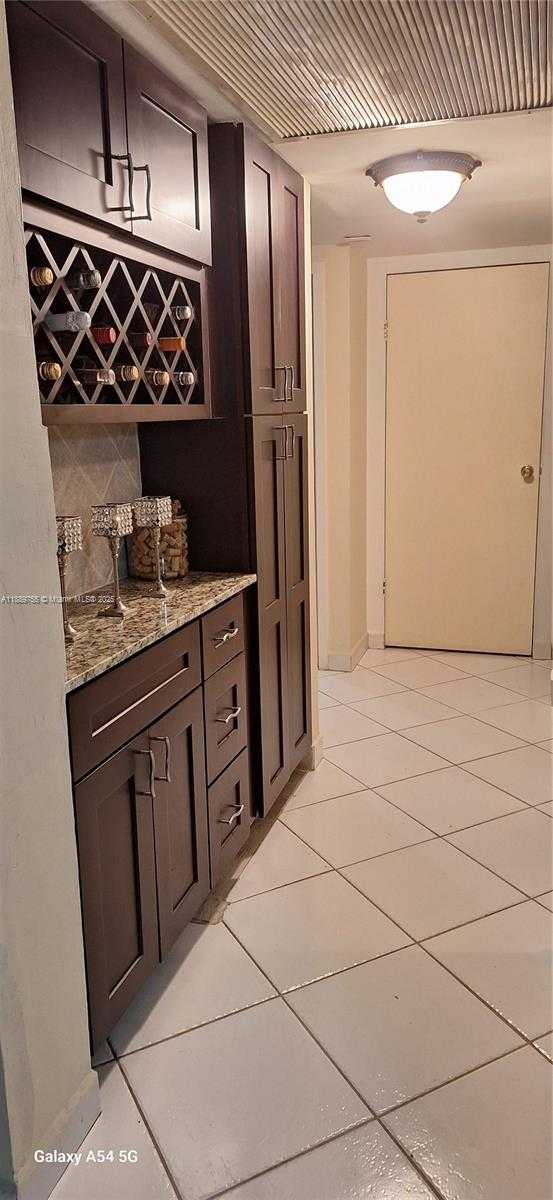 Small Image of 5835 WASHINGTON ST #49, Hollywood Number 2