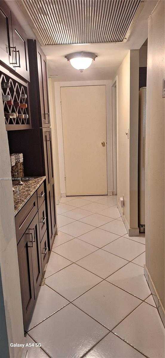 Small Image of 5835 WASHINGTON ST #49, Hollywood Number 3