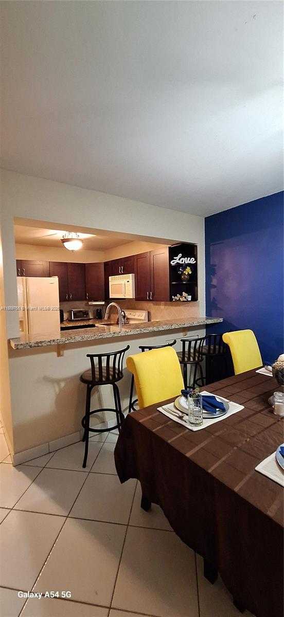Small Image of 5835 WASHINGTON ST #49, Hollywood Number 9