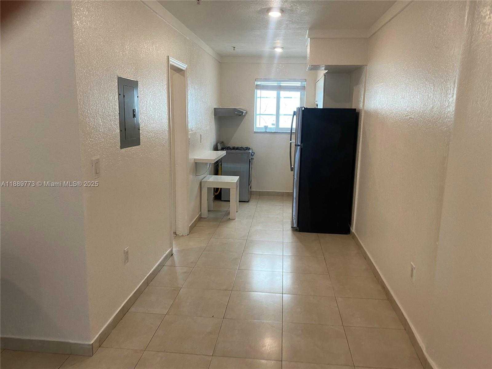 Small Image of 1524 LENOX AVE #4, Miami Beach Number 5