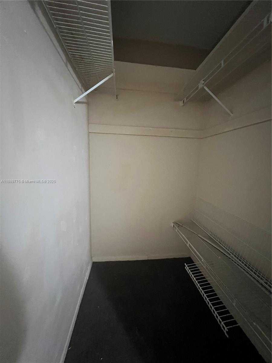 Small Image of 3050 HAYES ST #1, Hollywood Number 12