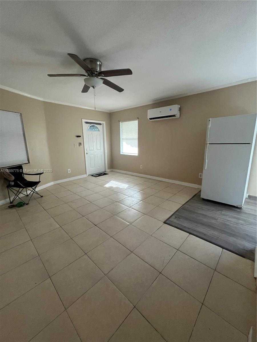 Small Image of 3050 HAYES ST #1, Hollywood Number 8