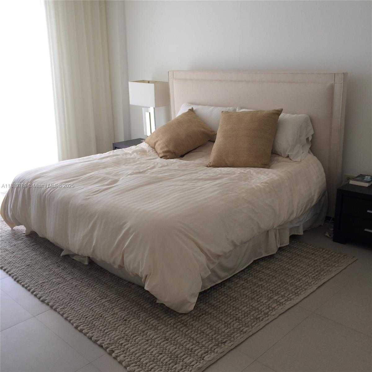 Small Image of 5555 EAST COLLINS AVE #9K, Miami Beach Number 10
