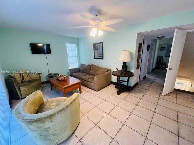 Small Image of 202 WEST CANAL DR, Key Largo Number 2