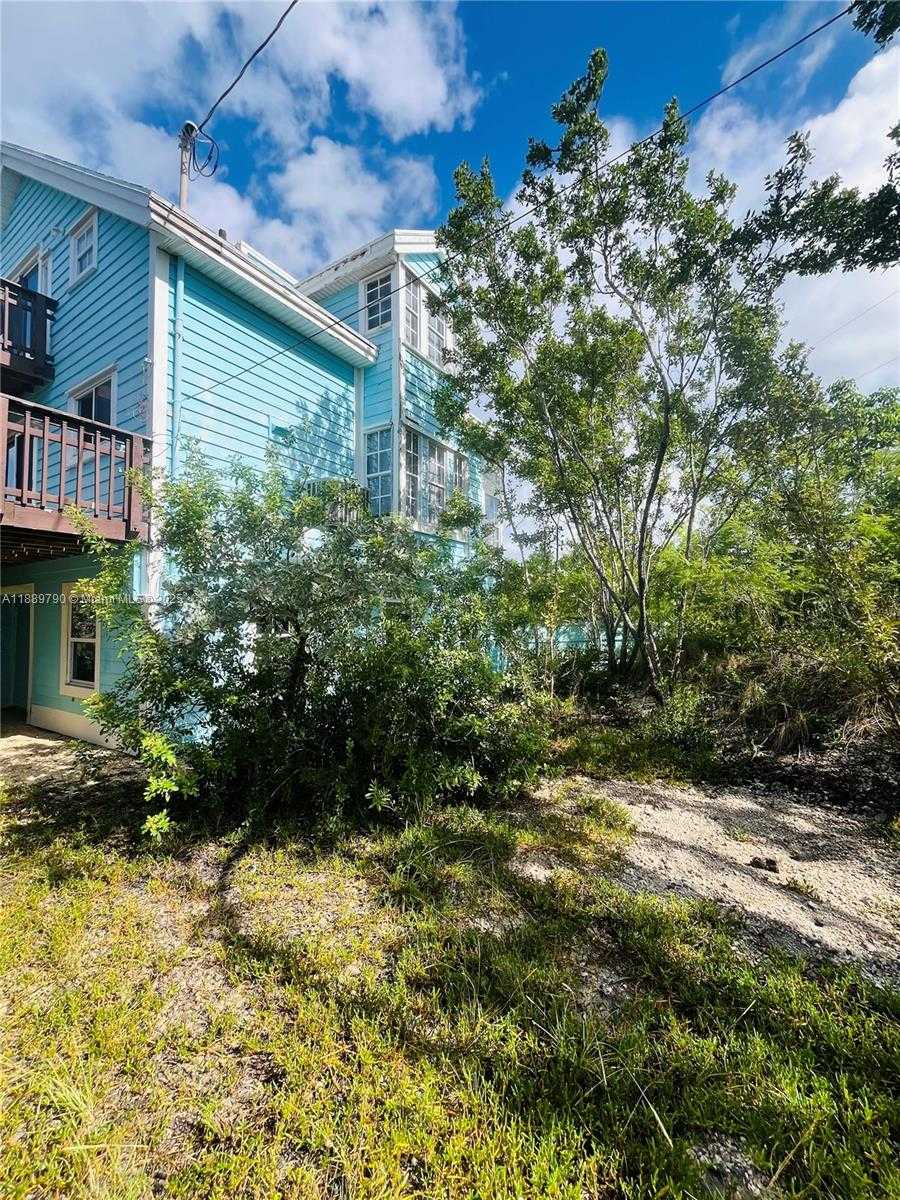 Small Image of 202 WEST CANAL DR, Key Largo Number 26
