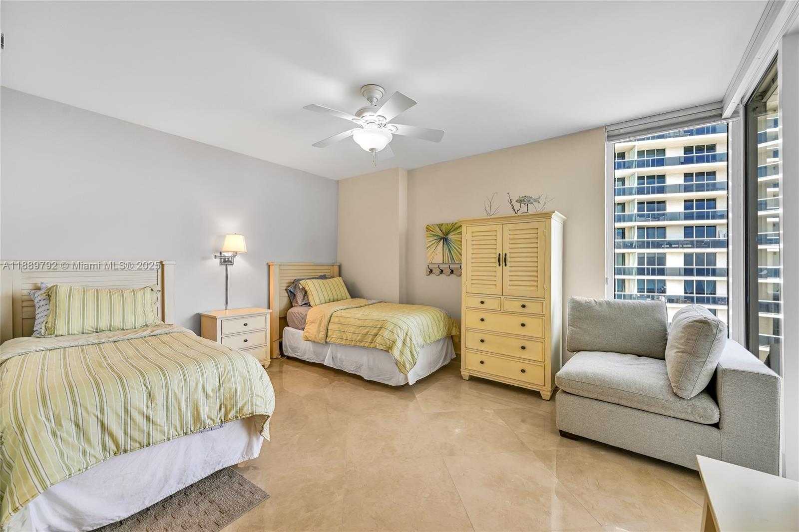Small Image of 1850 SOUTH OCEAN DR #4001, Hallandale Beach Number 11