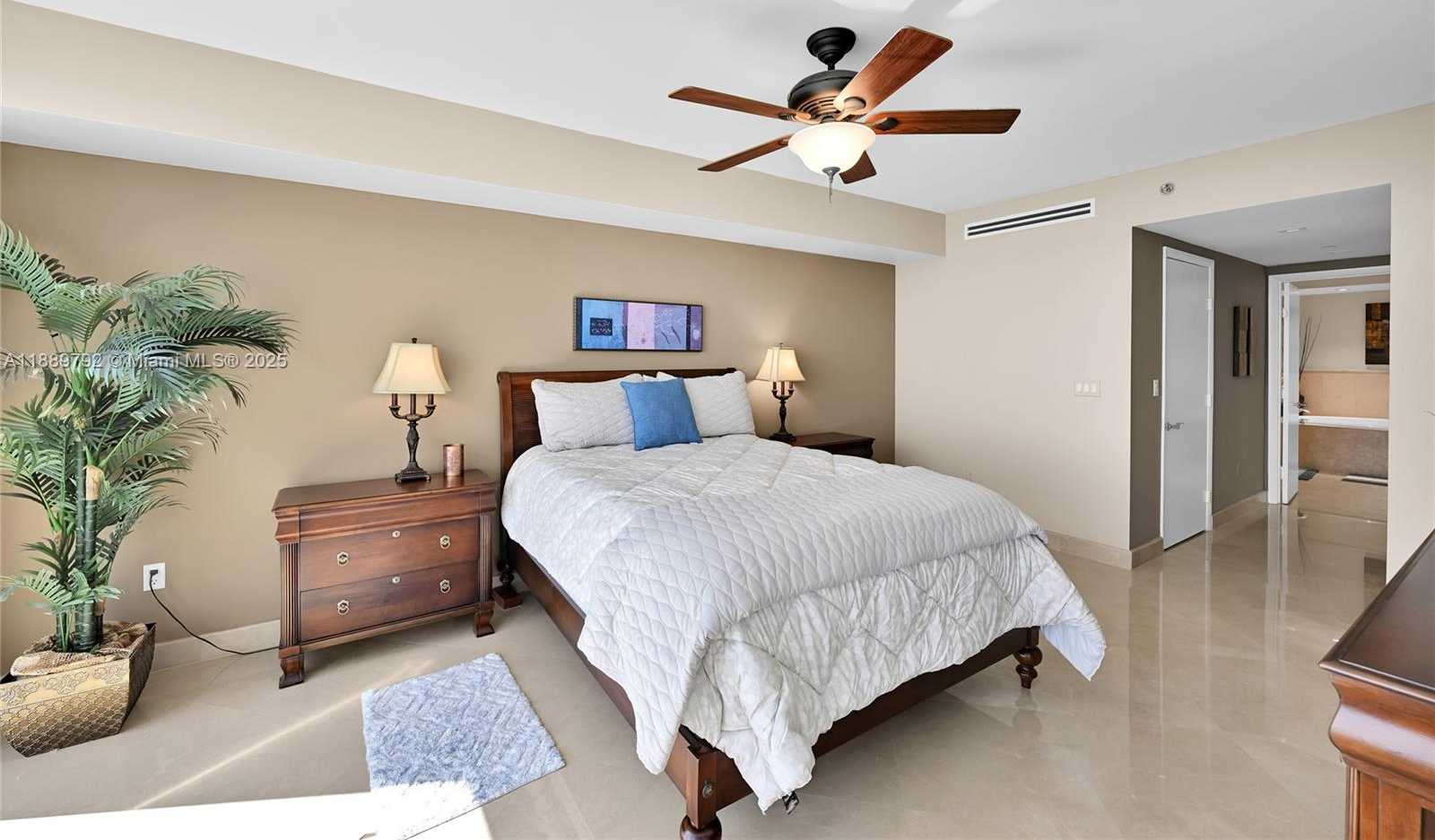 Small Image of 1850 SOUTH OCEAN DR #4001, Hallandale Beach Number 7