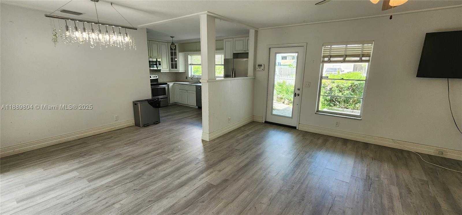 Small Image of 200 NORTH WEST 9TH ST, Boca Raton Number 4