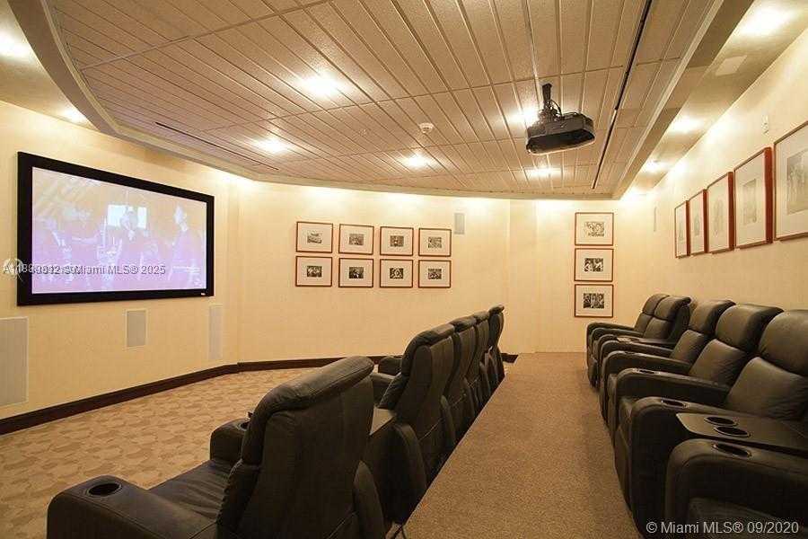 Small Image of 244 BISCAYNE BLVD #2105, Miami Number 35