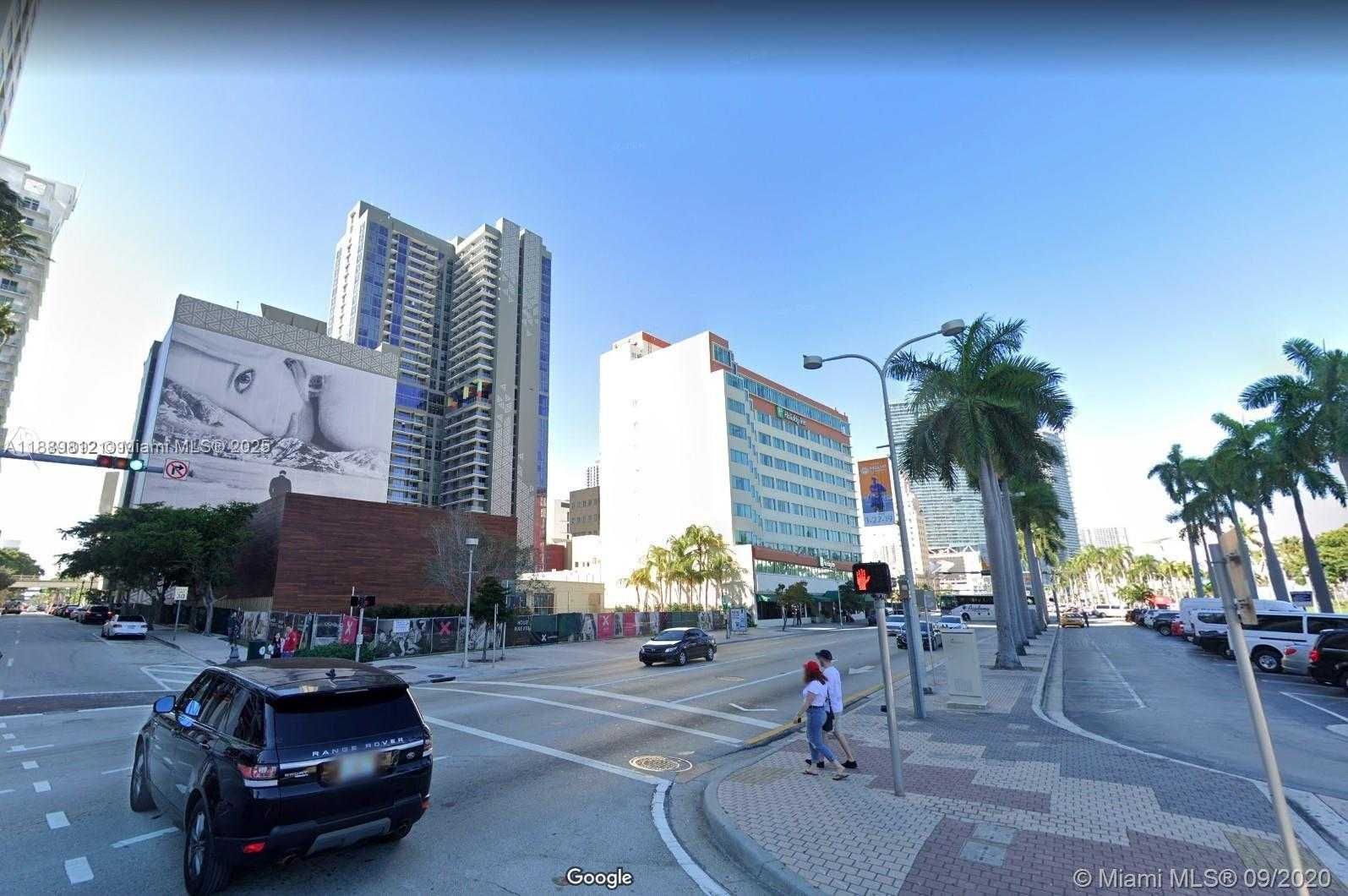 Small Image of 244 BISCAYNE BLVD #2105, Miami Number 40