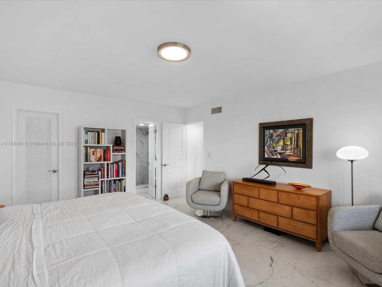 Small Image of 336 NORTH BIRCH RD #16I, Fort Lauderdale Number 22