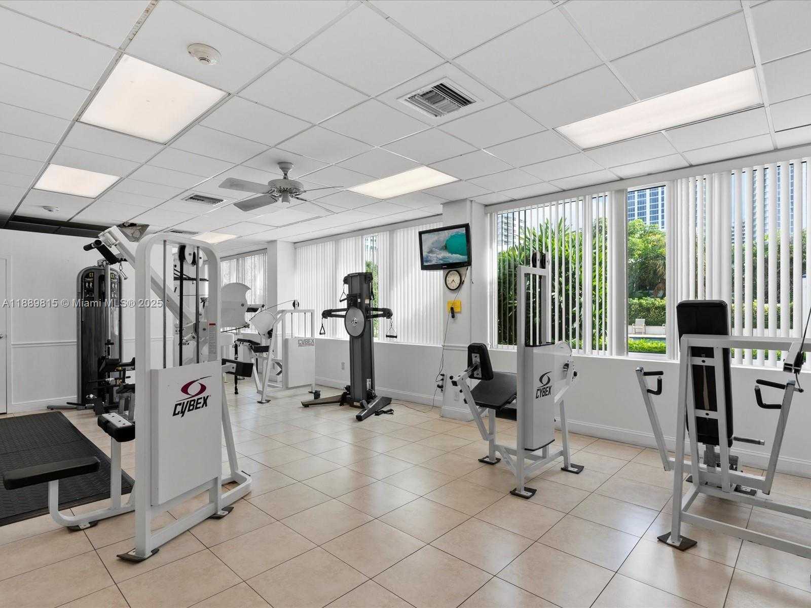 Small Image of 336 NORTH BIRCH RD #16I, Fort Lauderdale Number 36