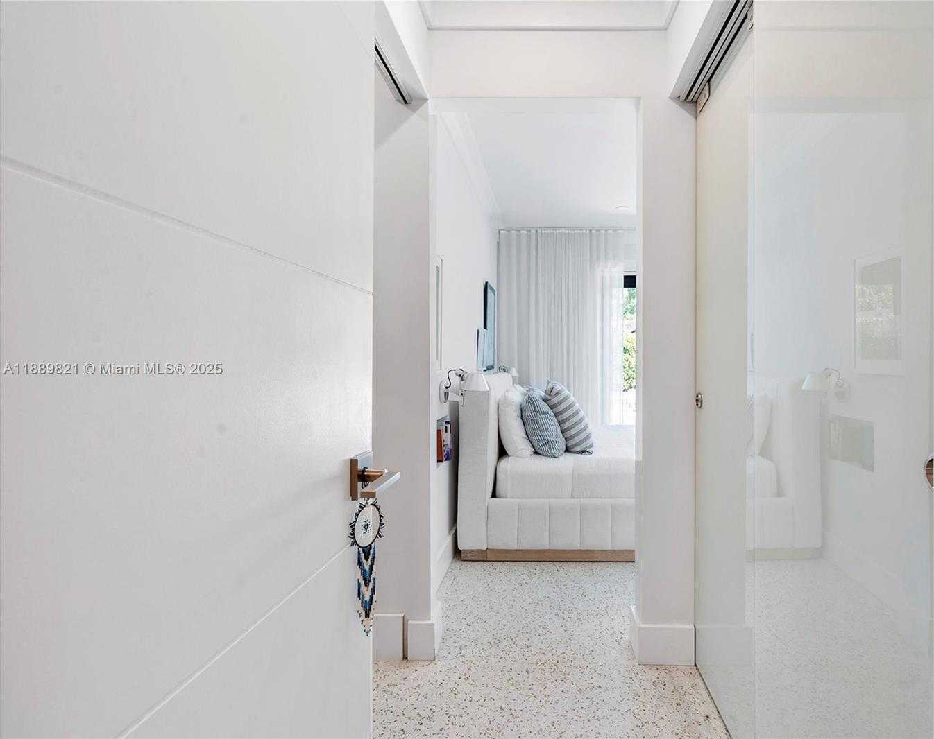Small Image of 5950 SOUTH WEST 29TH ST, Miami Number 19