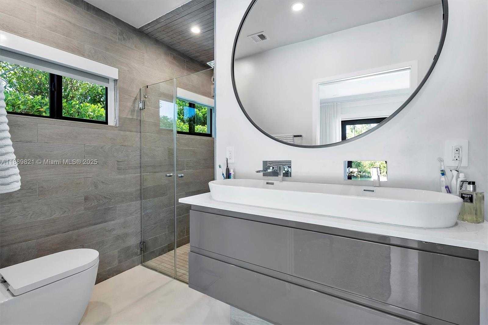 Small Image of 5950 SOUTH WEST 29TH ST, Miami Number 22