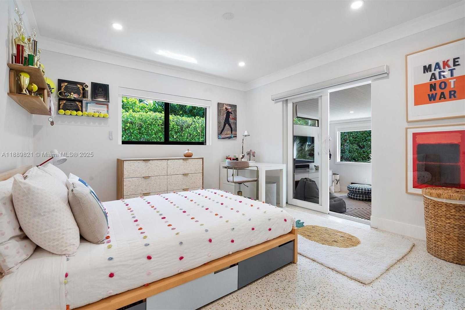 Small Image of 5950 SOUTH WEST 29TH ST, Miami Number 26