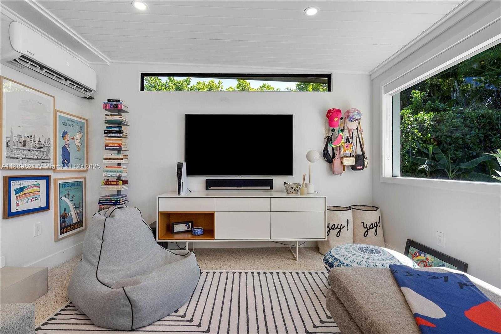Small Image of 5950 SOUTH WEST 29TH ST, Miami Number 32
