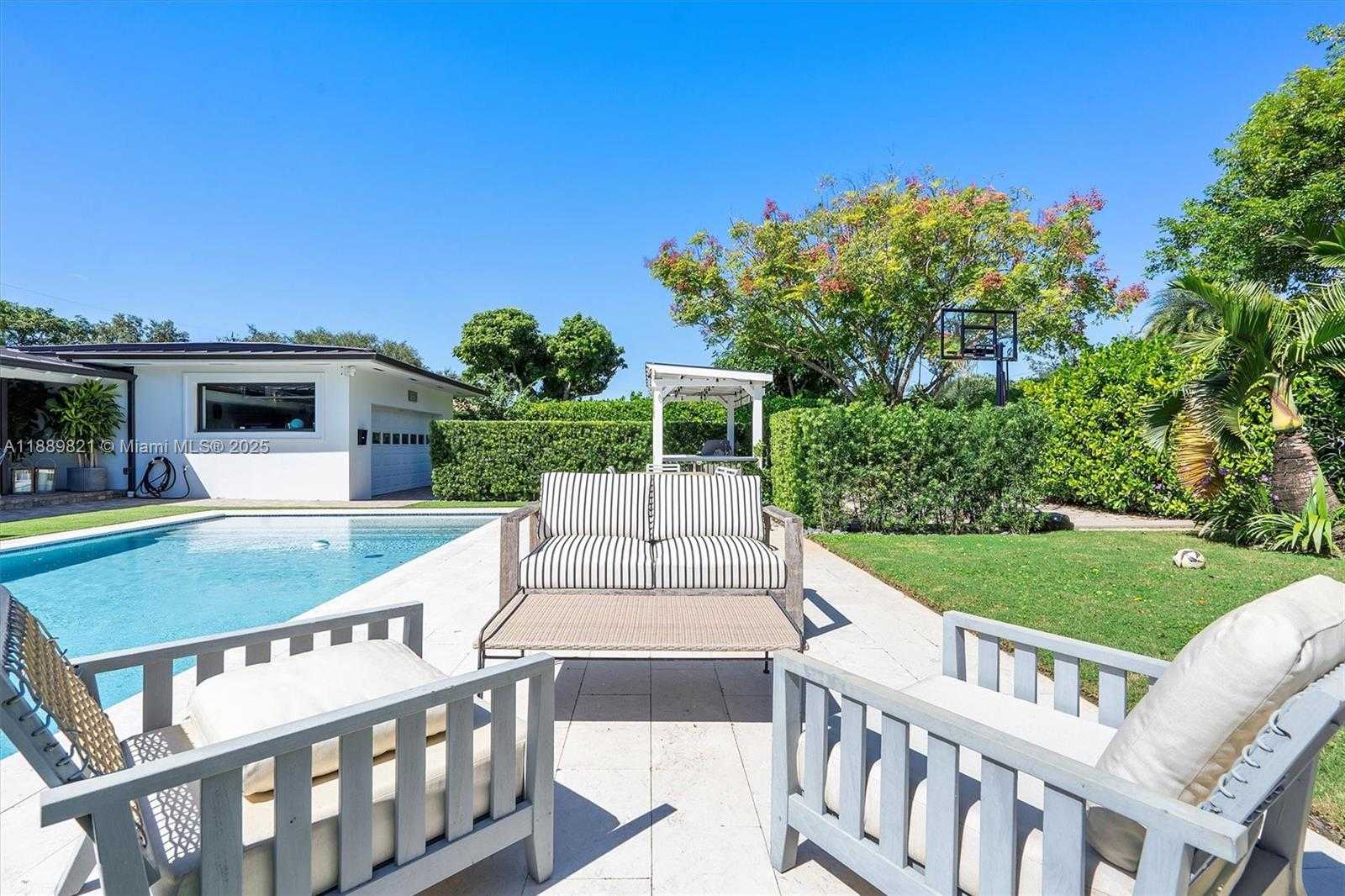 Small Image of 5950 SOUTH WEST 29TH ST, Miami Number 45