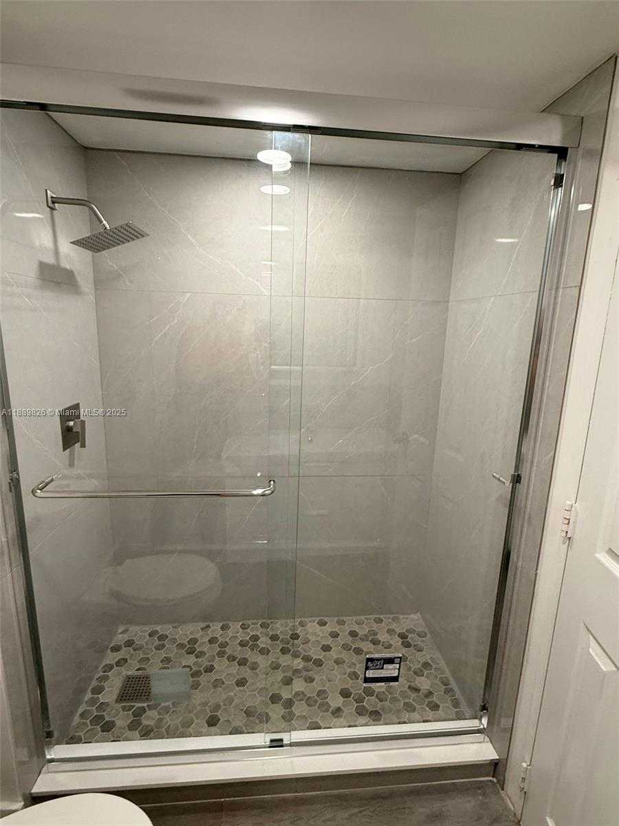 Small Image of 4460 NORTH WEST 79TH AVE #2D, Doral Number 14