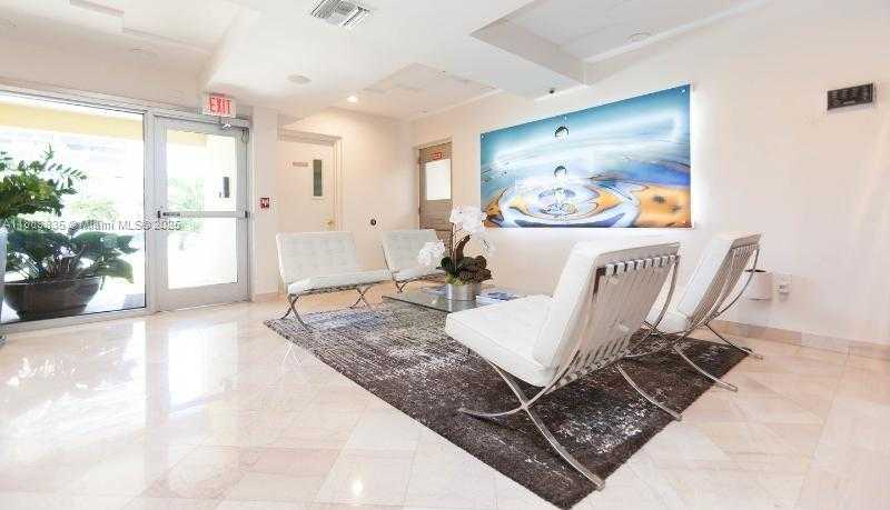 Small Image of 5880 COLLINS AVE #306, Miami Beach Number 33