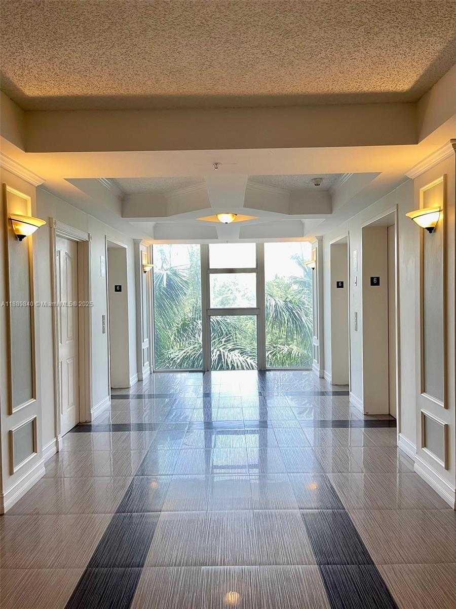 Small Image of 5077 NORTH WEST 7TH ST #617, Miami Number 5