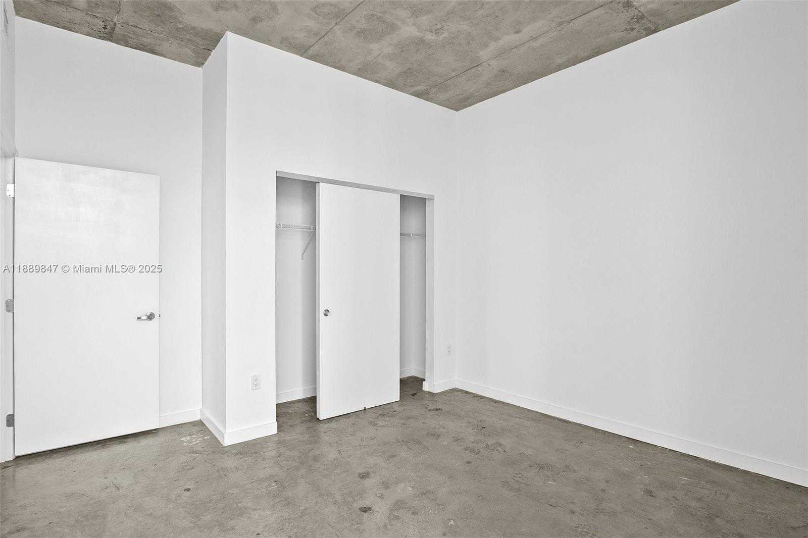 Small Image of 151 SOUTH EAST 1ST ST #3511, Miami Number 16