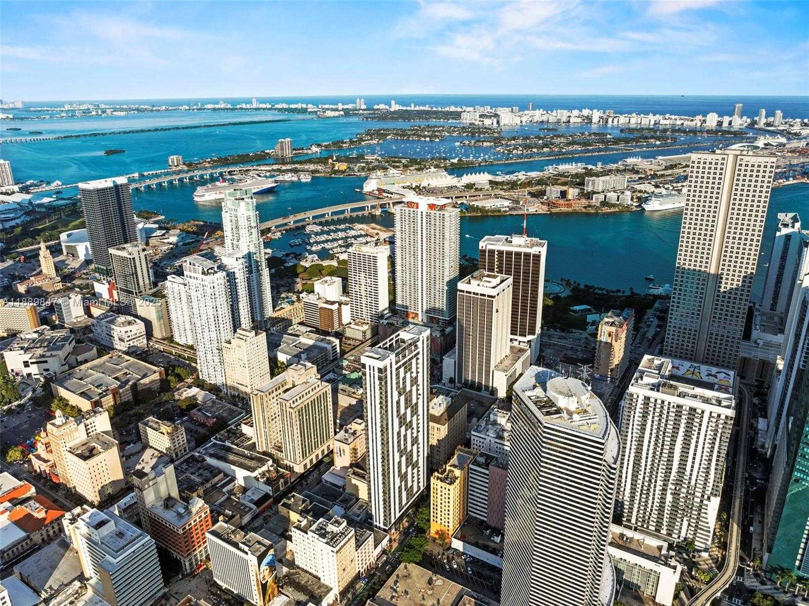 Small Image of 151 SOUTH EAST 1ST ST #3511, Miami Number 19